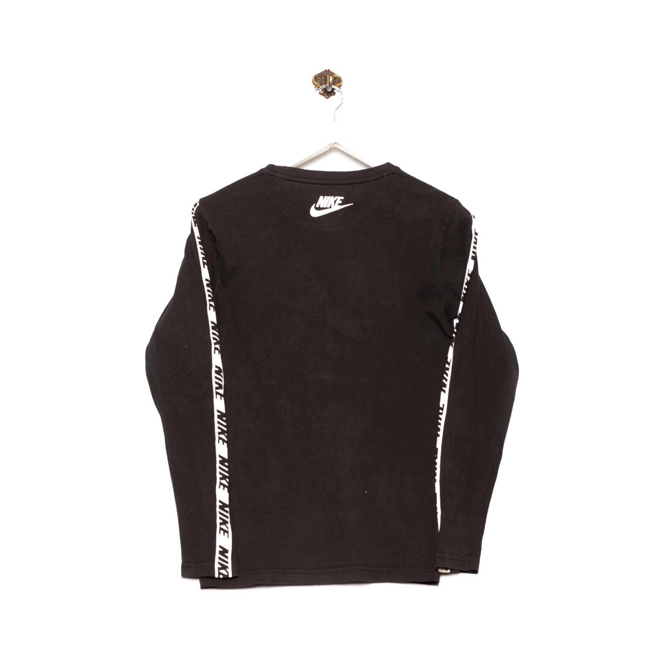 Nike Men's Black Jumper Depop