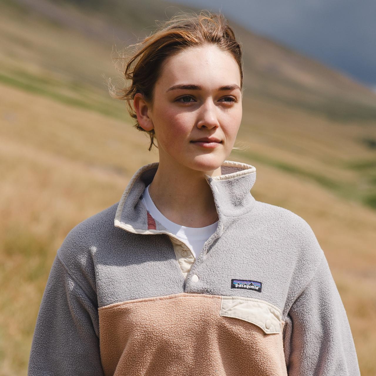 Patagonia deals sweatshirt womens