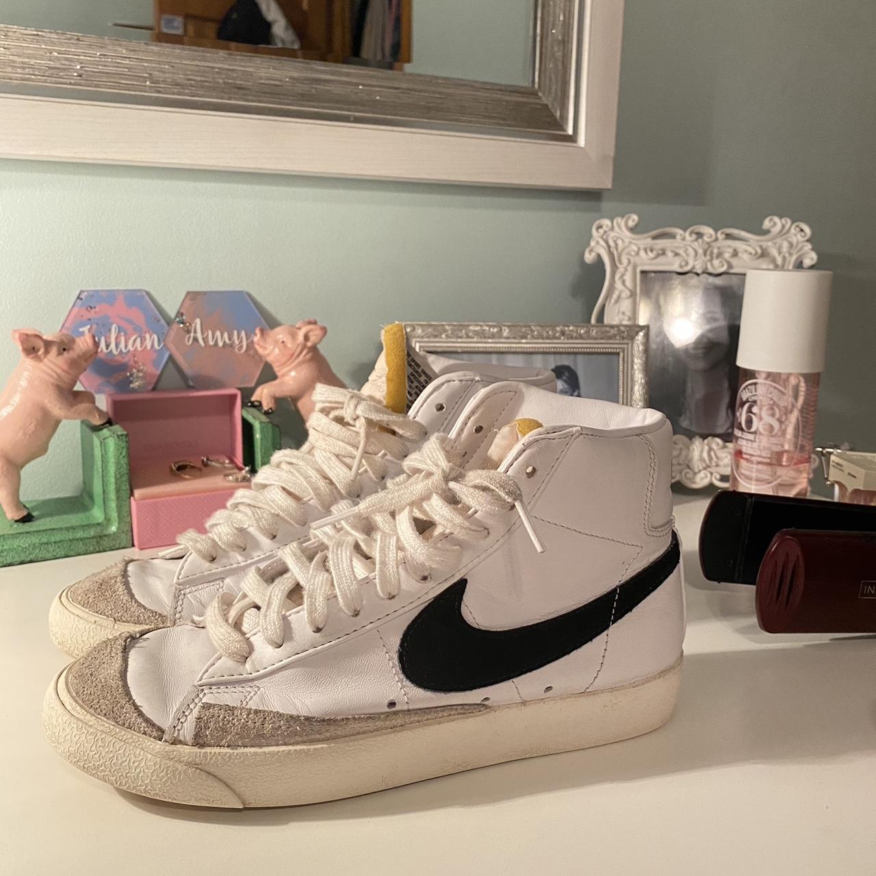 size 4 nike high tops
