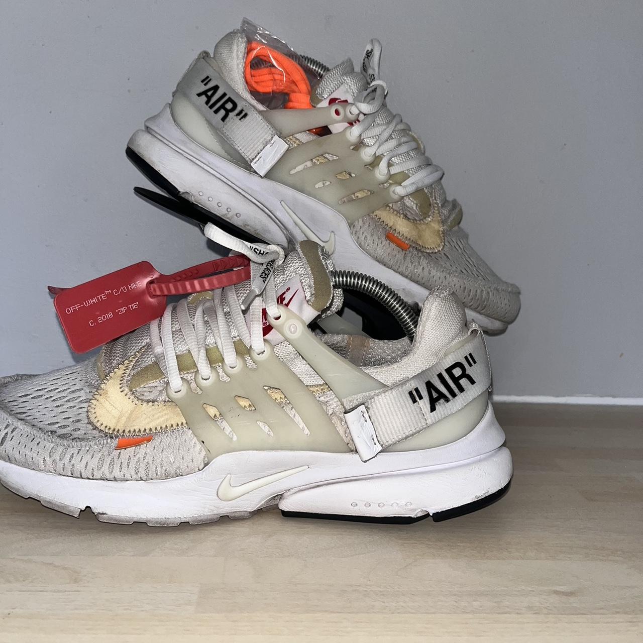 NIKE OFF WHITE PRESTO SLIGHTS MARKS AND YELLOWING ON