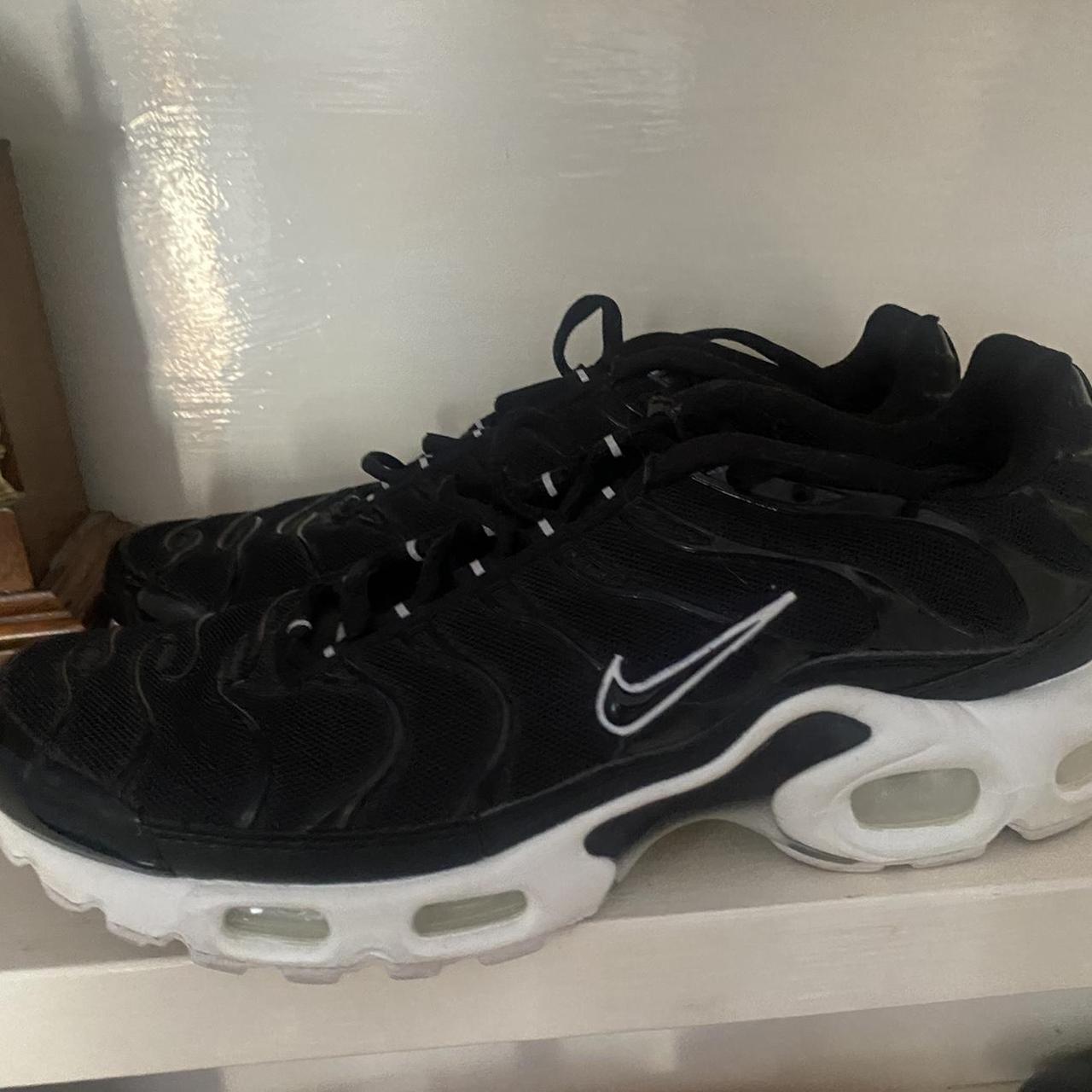 black and white nike TNs worn once RRP $250 us 8 - Depop