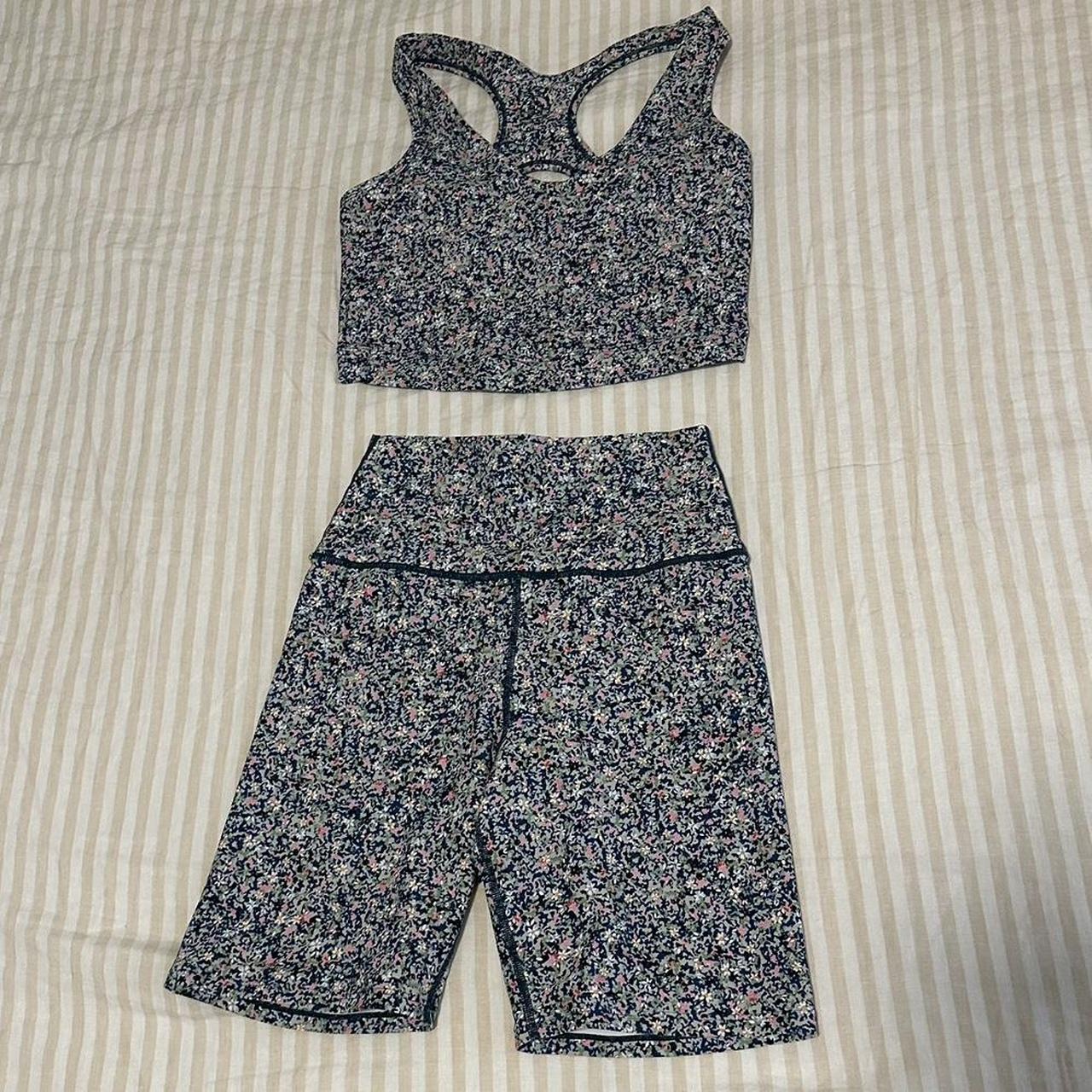 SAGE Collective Floral Workout Set, top S, shorts