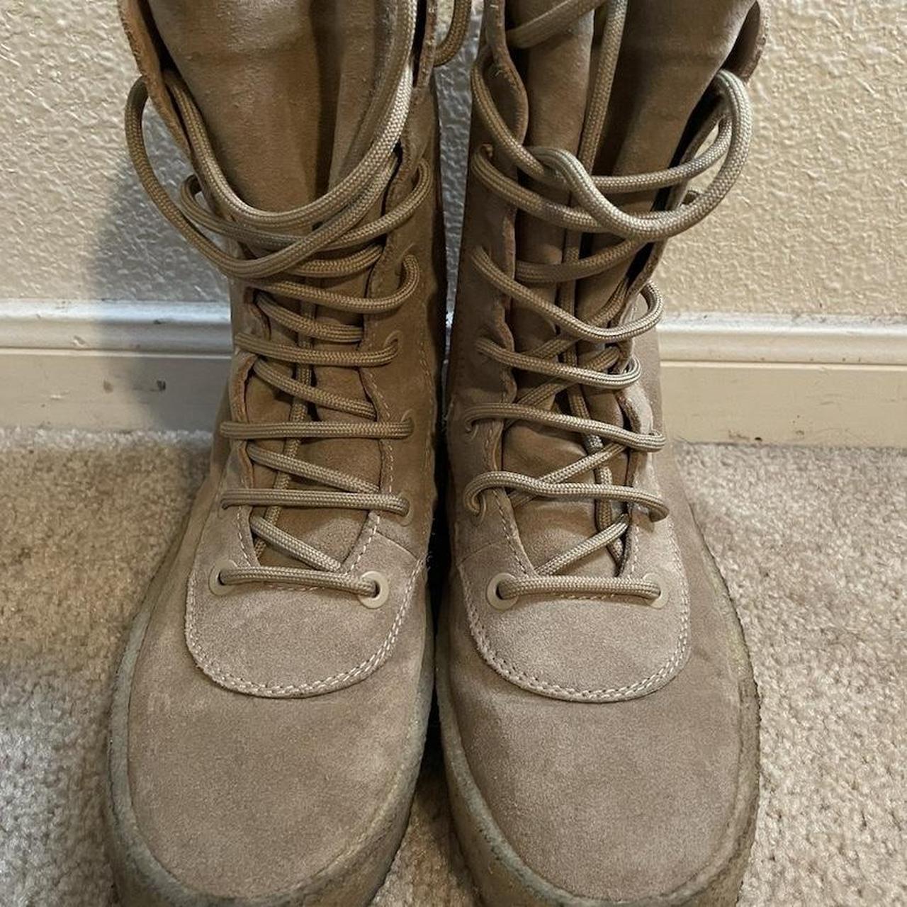 Crepe boot yeezy best sale