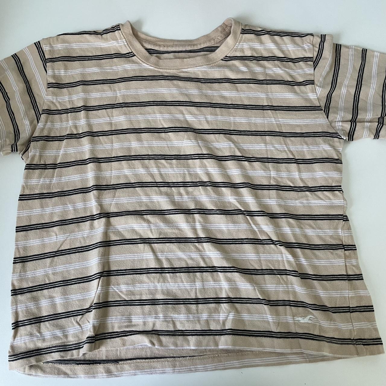 This is a shirt from Hollister Women's size - Depop