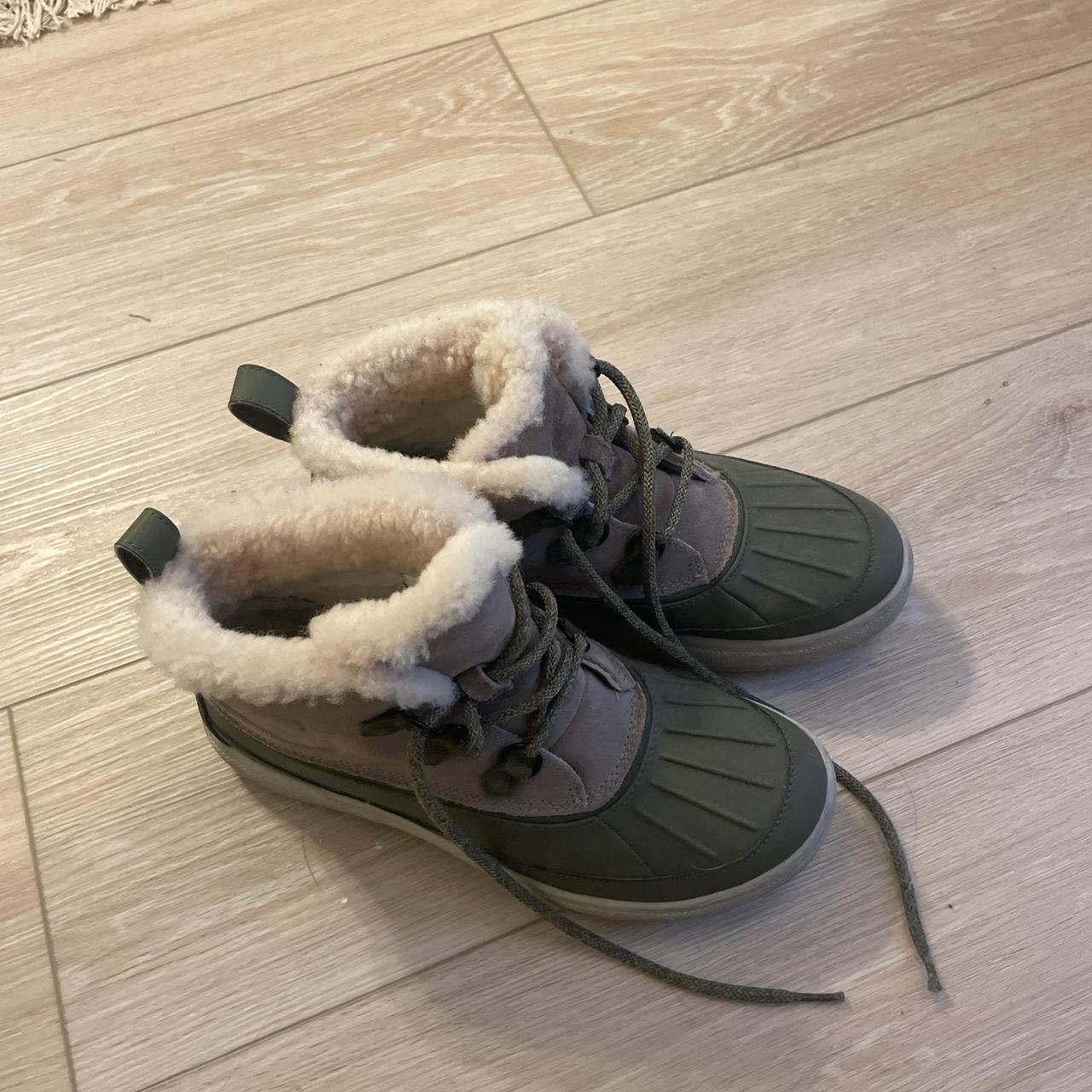 item listed by jdisanto24