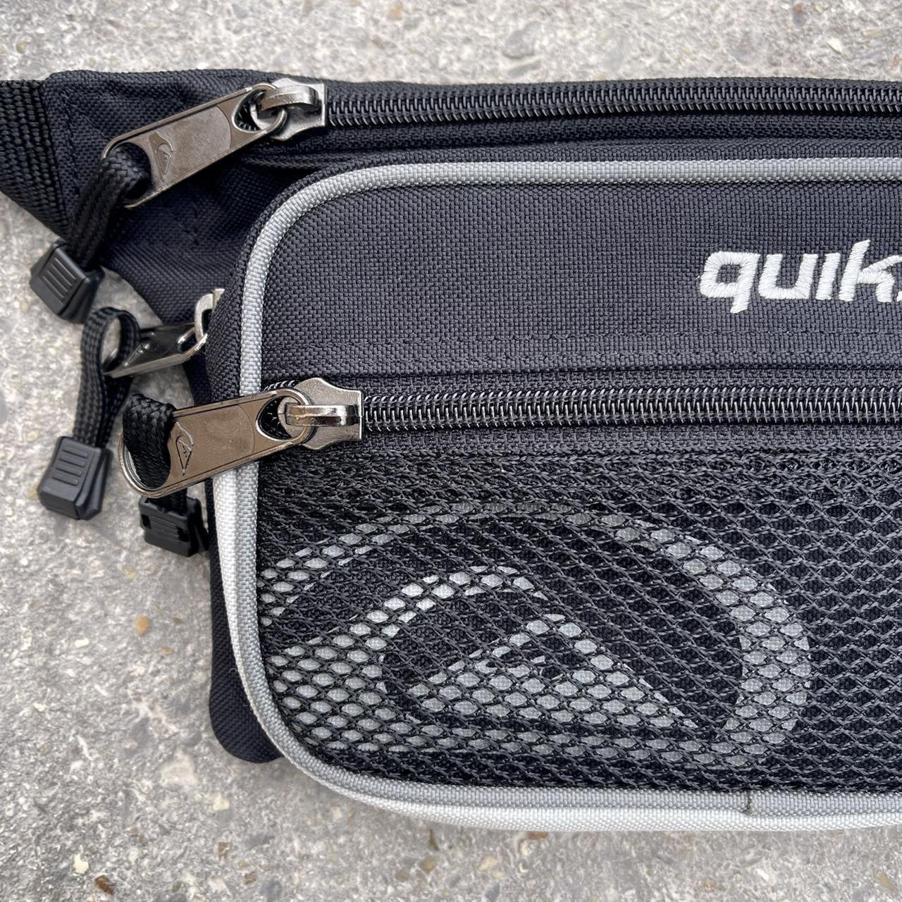 Vintage y2k Quiksilver cross body bag/ bum bag... Depop