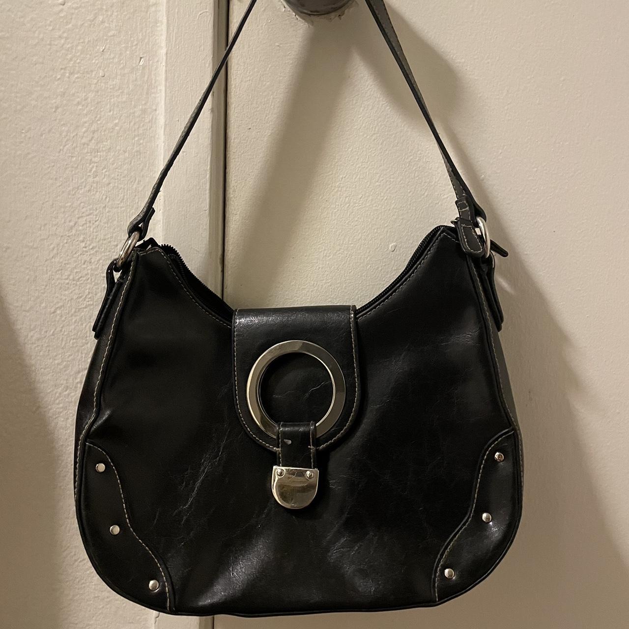 item listed by ashleyportal