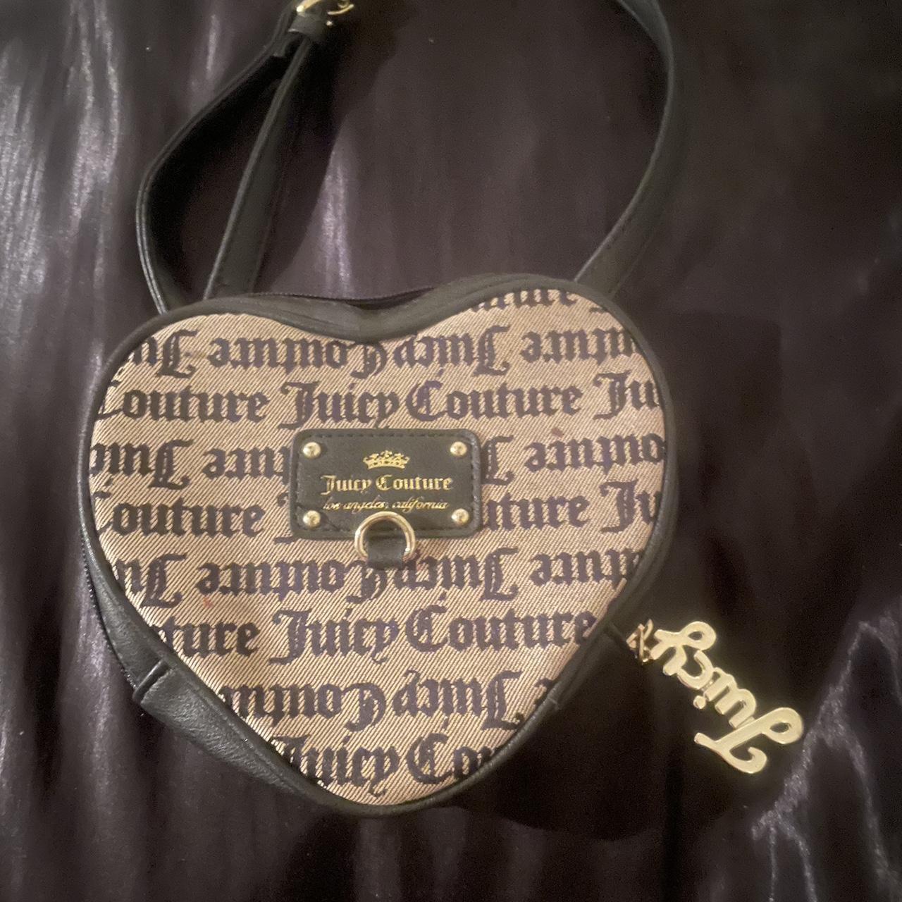 item listed by ashleyportal