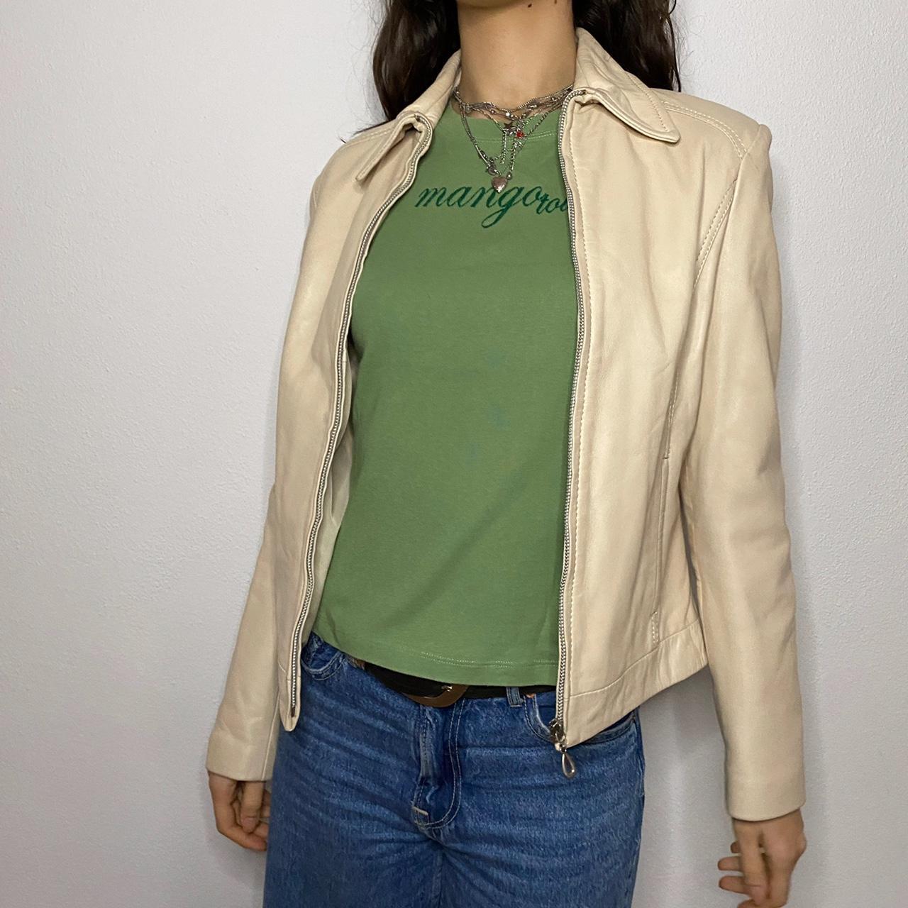 Women's Cream Jacket Depop
