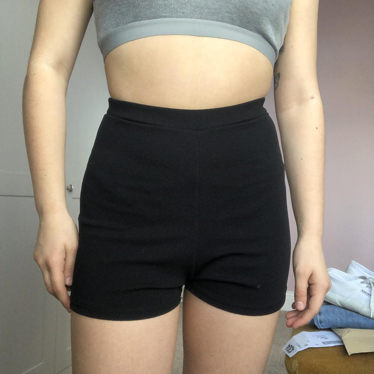 Pocket Solid Booty Shorts (Black)