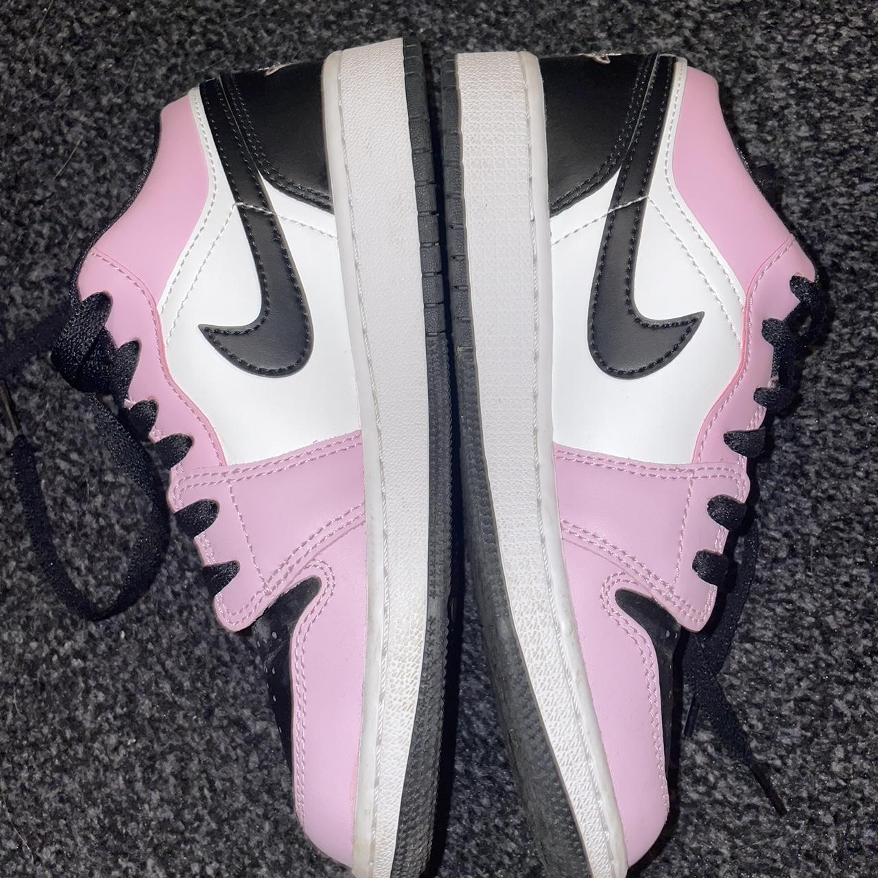 Jordan Women's Pink and Black Trainers | Depop