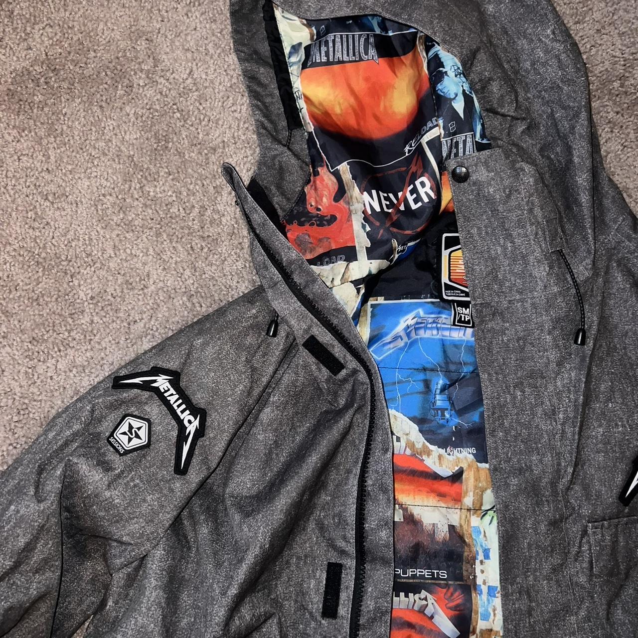 Metallica hot sale snowboard jacket