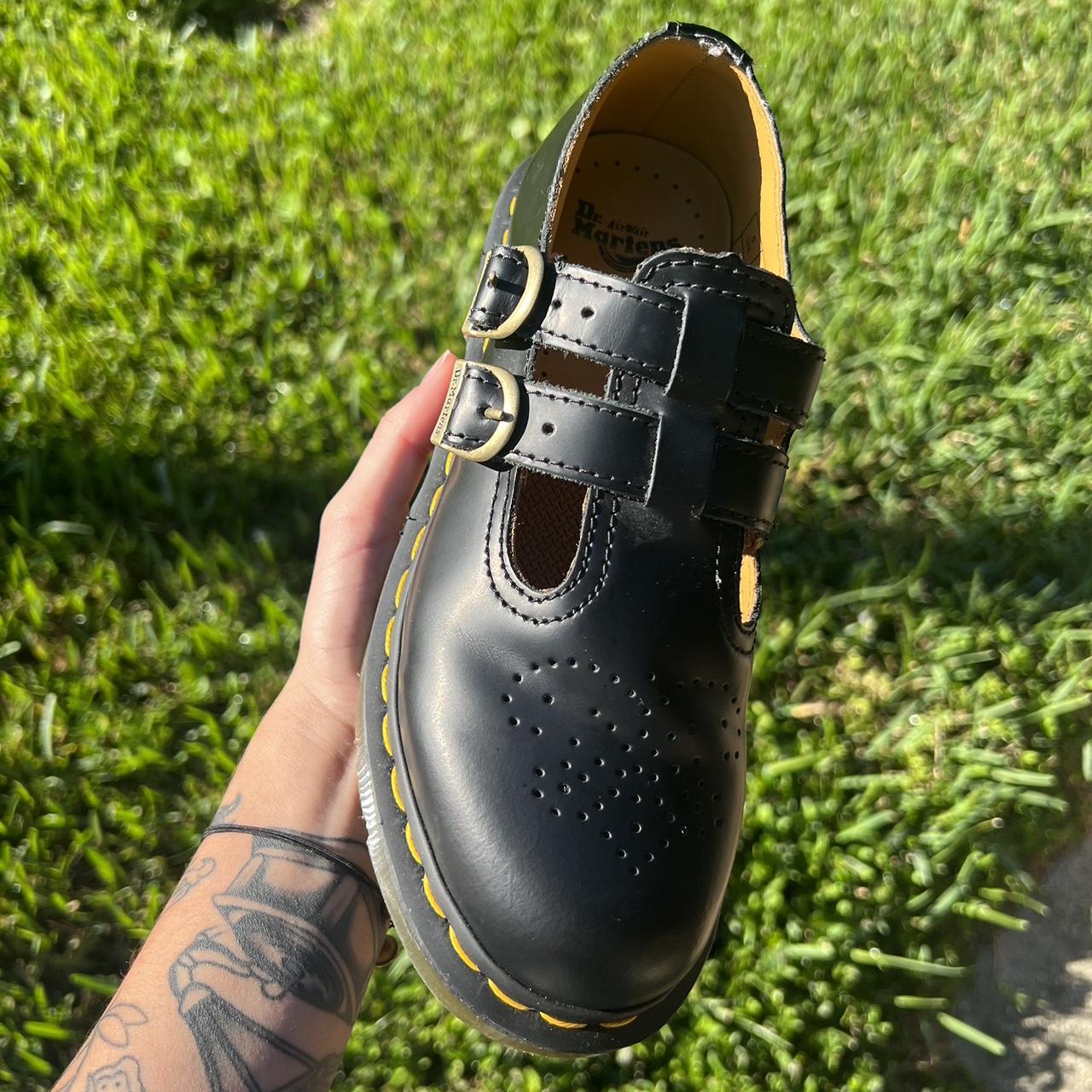 8065 smooth leather mary jane