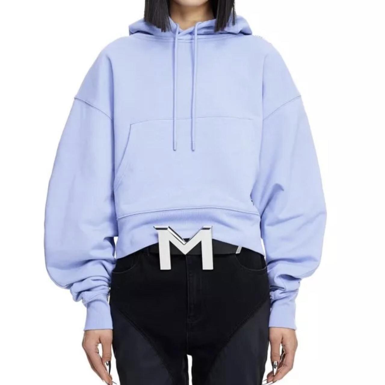 item listed by anwtnnn