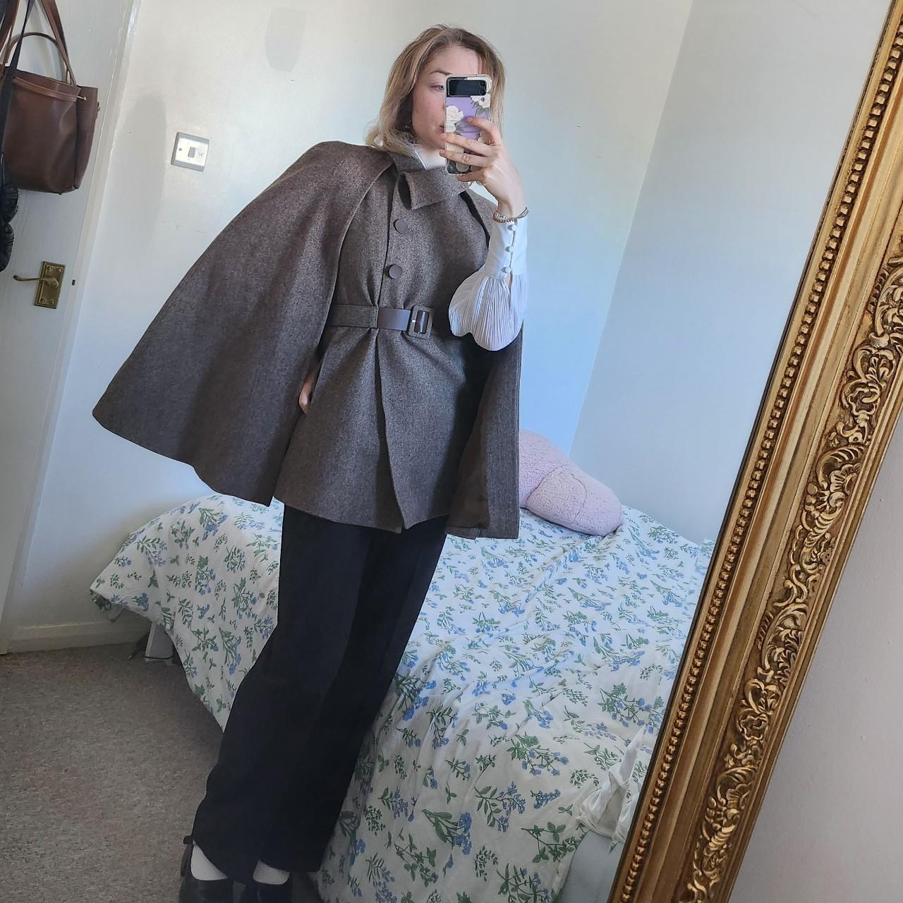 item listed by shwiftythrifty