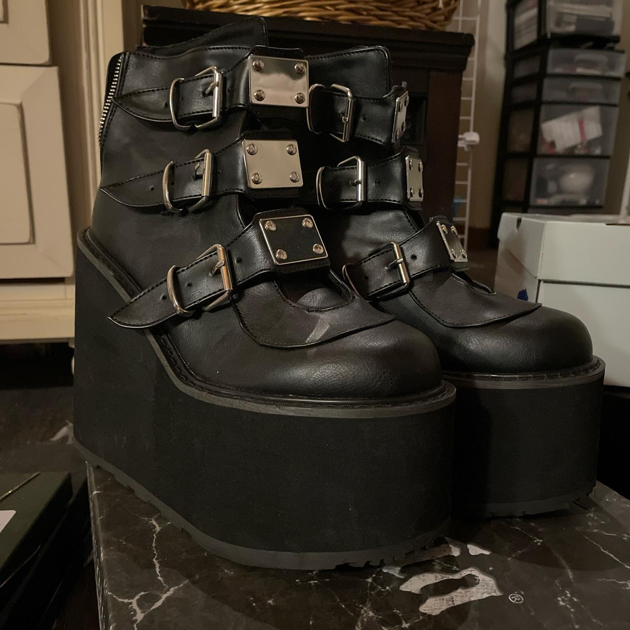 Matte low shop trinity boots