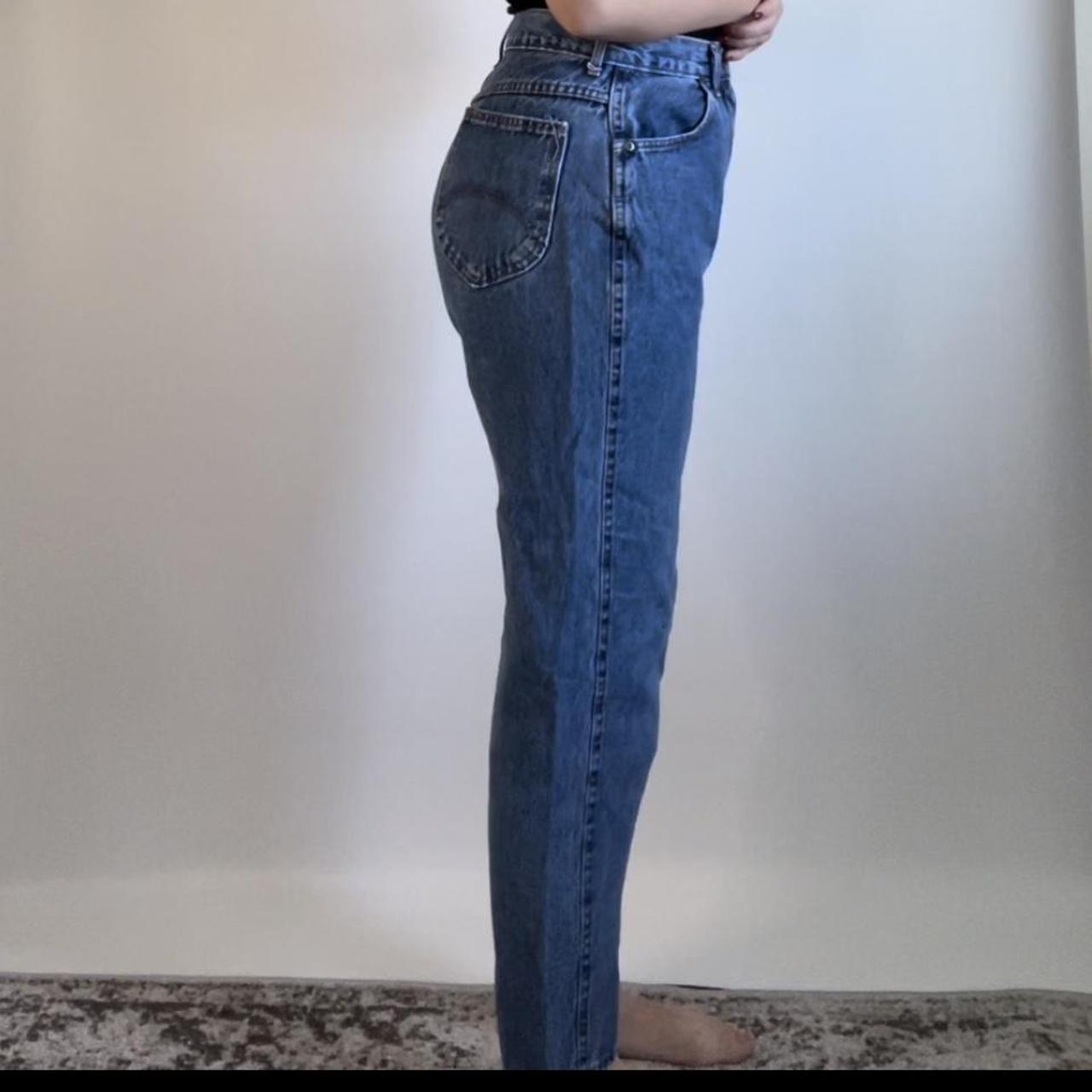 Chic Women's Blue and Navy Jeans (5)