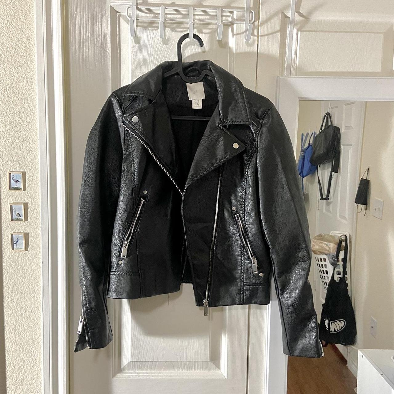 H&M Women's Black Jacket Depop