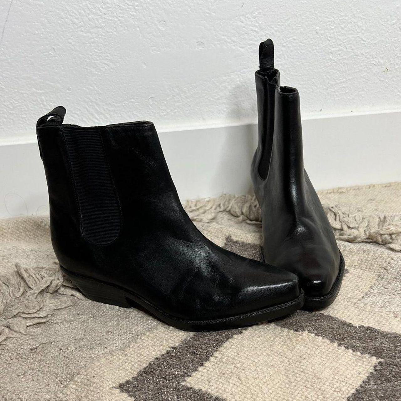 Super cute vintage boots side panels have elastic... - Depop