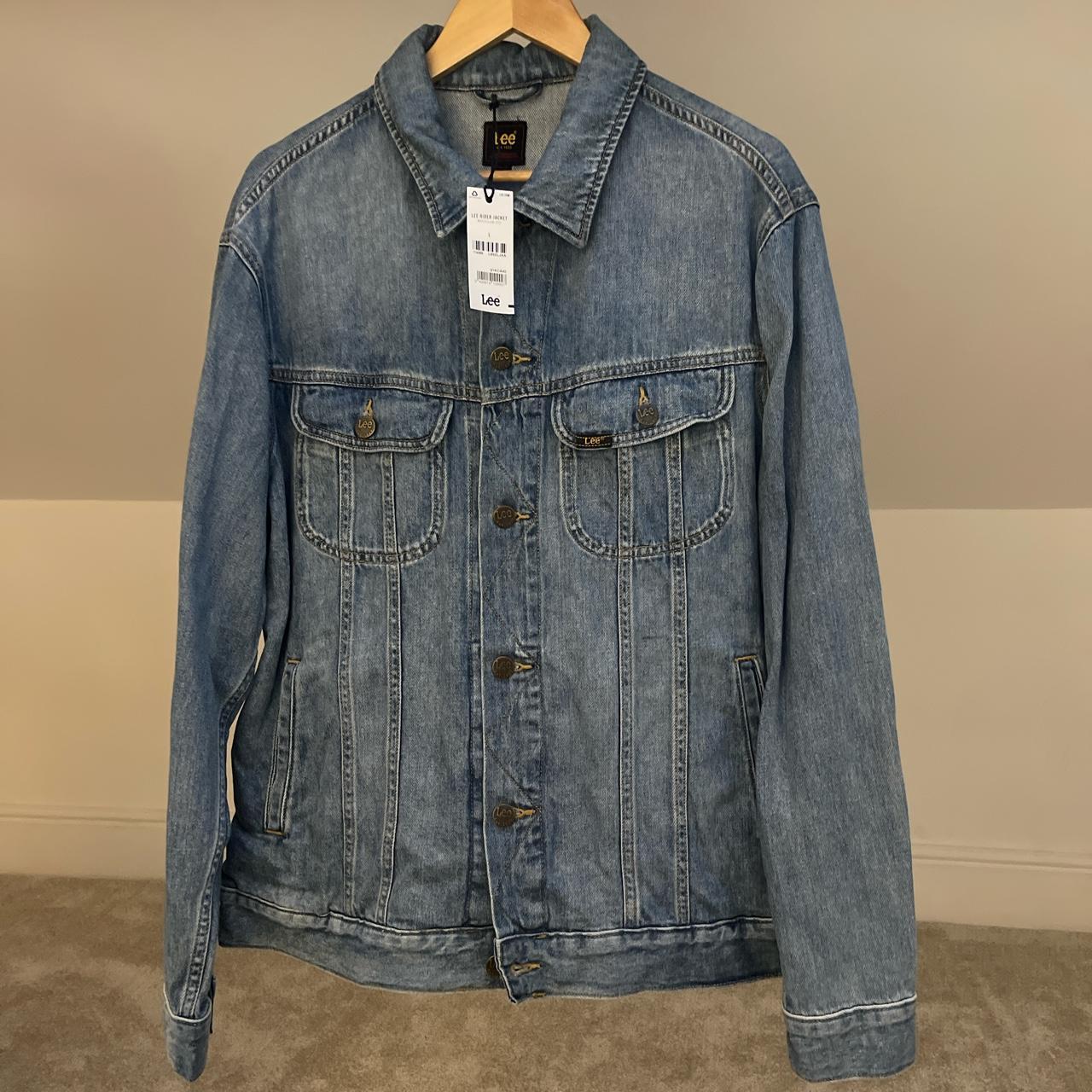 Men’s Lee Denim Jacket size large New with tags.... - Depop