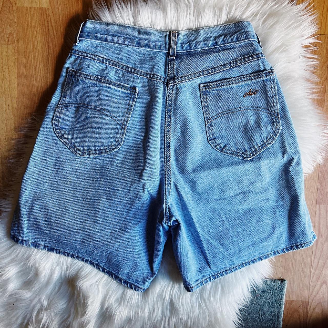 Chic Women's Blue Shorts (4)