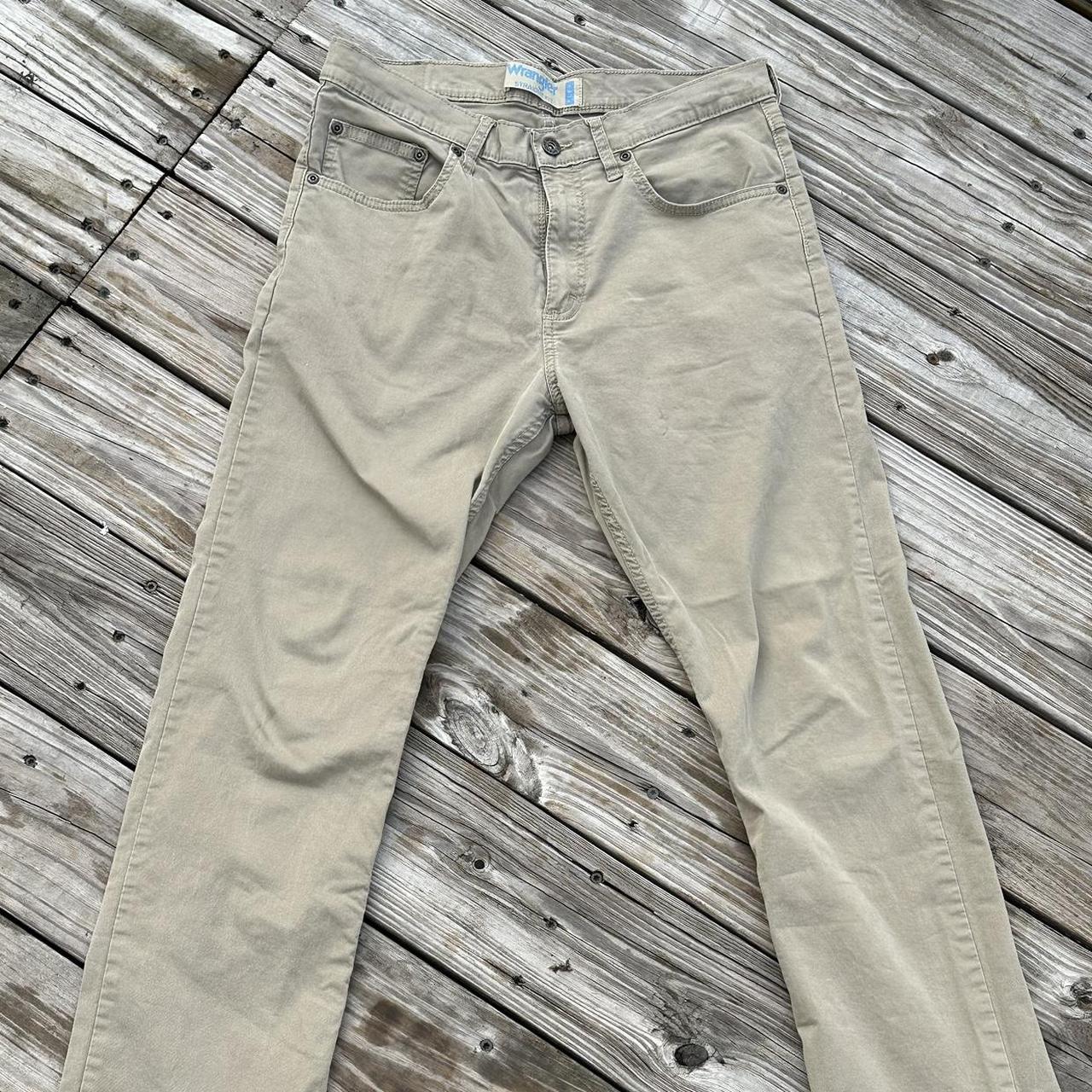 Wrangler Flex Straight Fit 30x30 Khaki Chino... - Depop