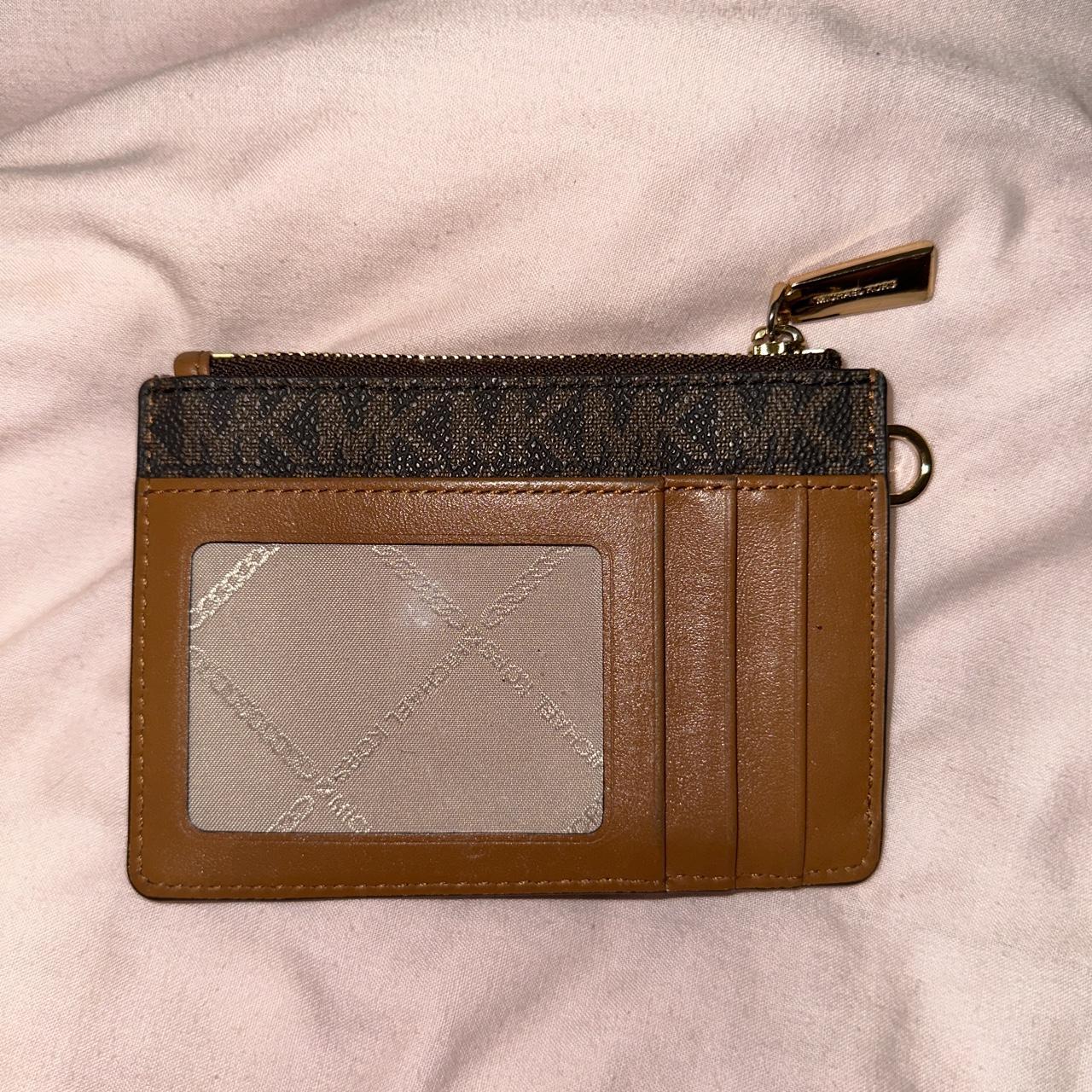 Authentic Michael Kors card holder Free shipping 🩷 - Depop