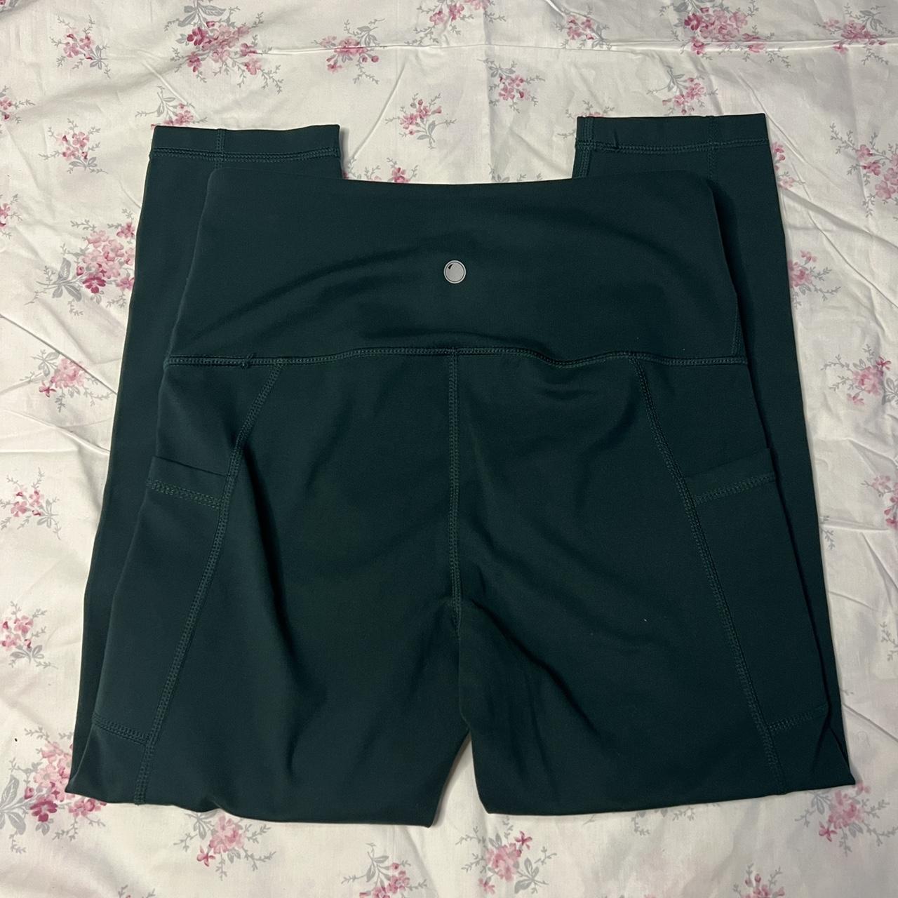yogalicious green leggings -size small -only used 2 - Depop