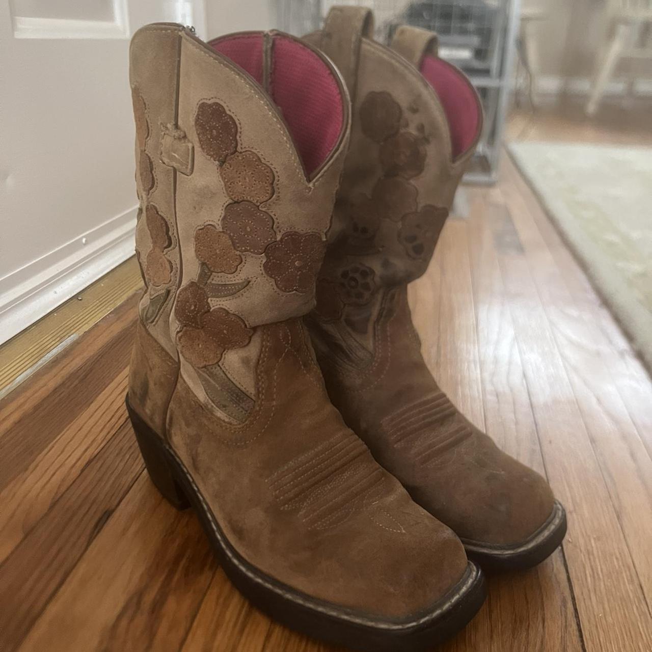 Ariat Women's Brown Boots | Depop