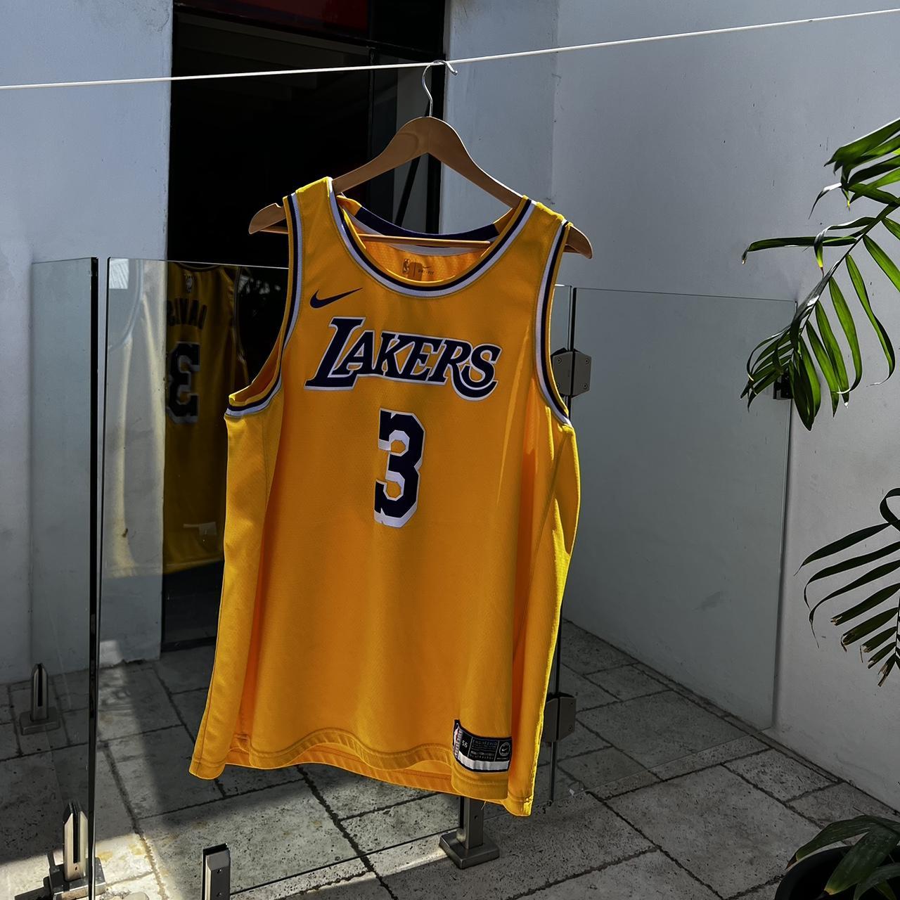 Anthony Davis lakers jersey Xxl Great condition - Depop