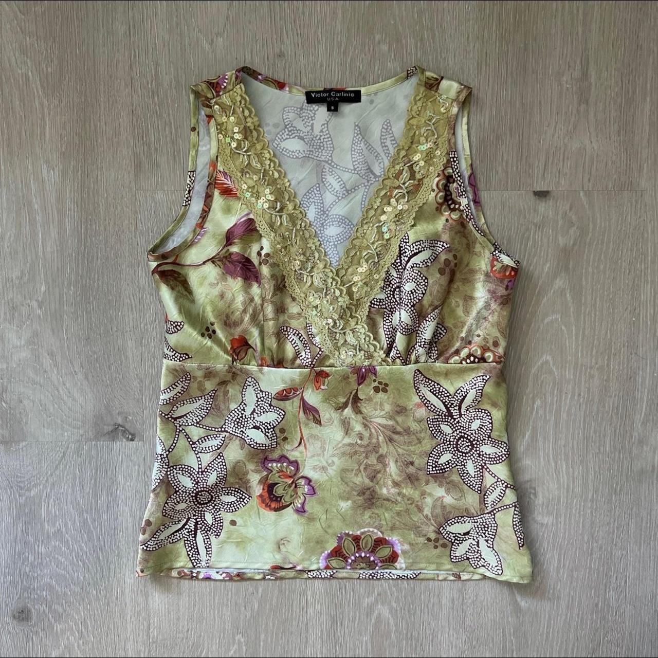 Victor Carlin Satin Floral Tank Model is size S,... - Depop