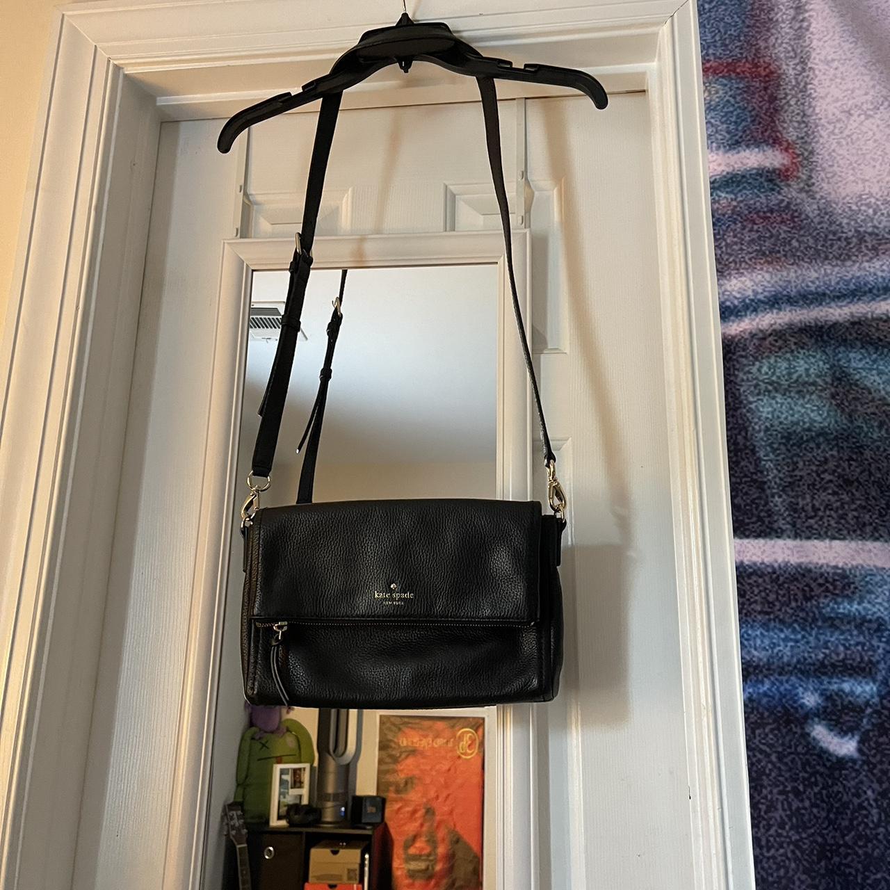 Kate spade pink and navy purse crossbody. Has a - Depop