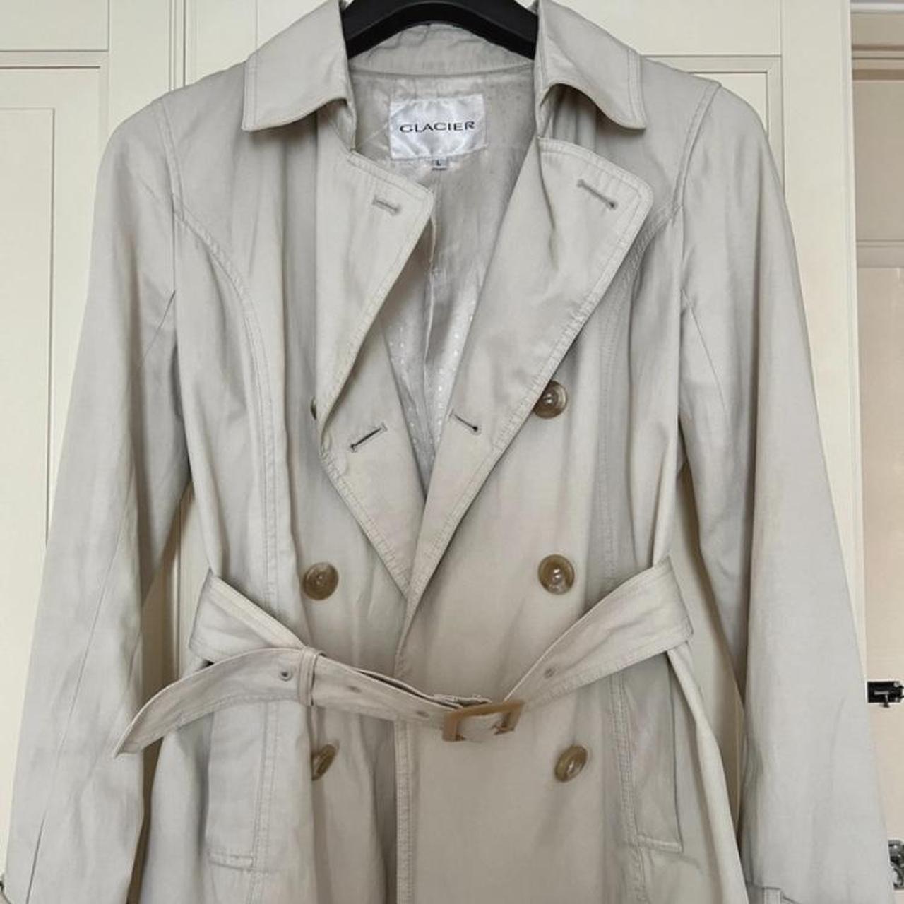 Beige cream short trench coat size S 8 Label says L... - Depop