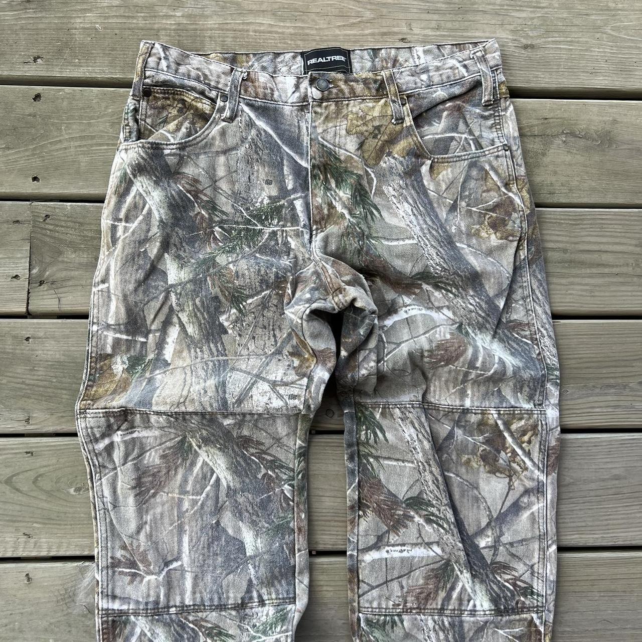 Realtree Men's Brown and Green Trousers | Depop