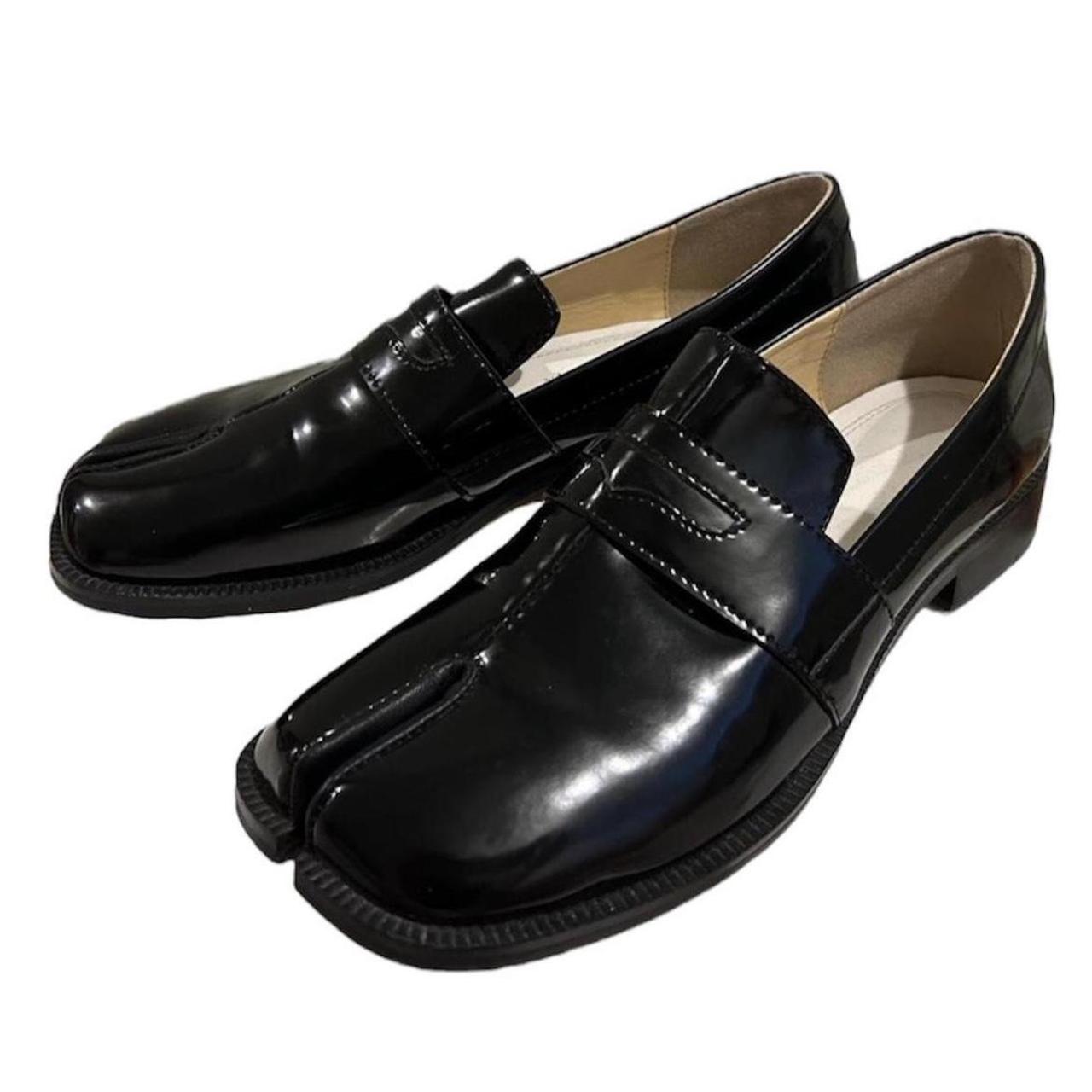 classic leather tabi sneaker