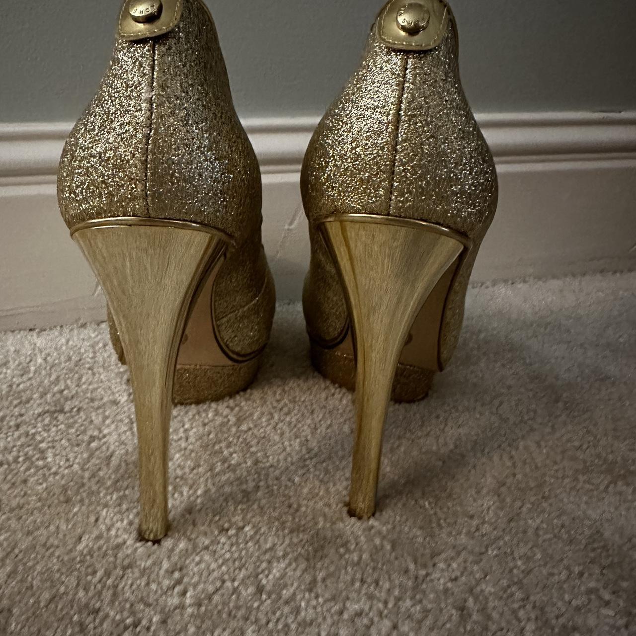 Michael Kors Gold Gideon pump Add a touch Depop