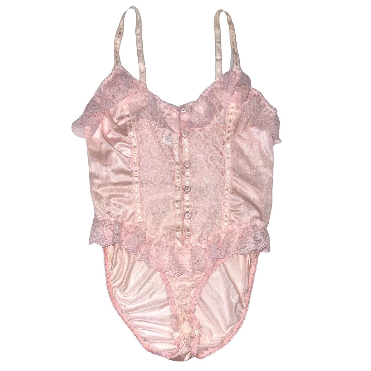 Vintage JcPenny Pink Lace Bodysuit with Lace Ruching... Depop