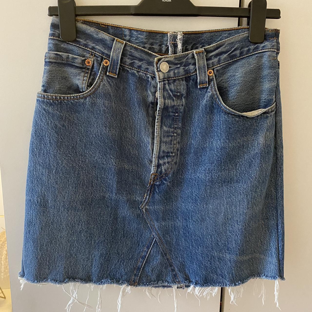 Levi's Women's Blue Skirt | Depop