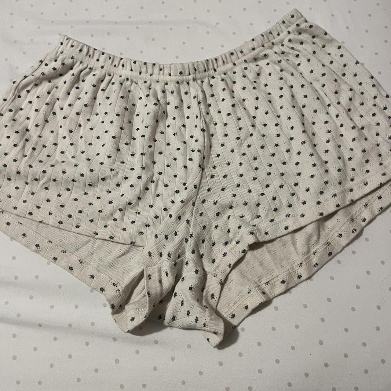 brandy melville cream floral pj shorts☁️ Depop