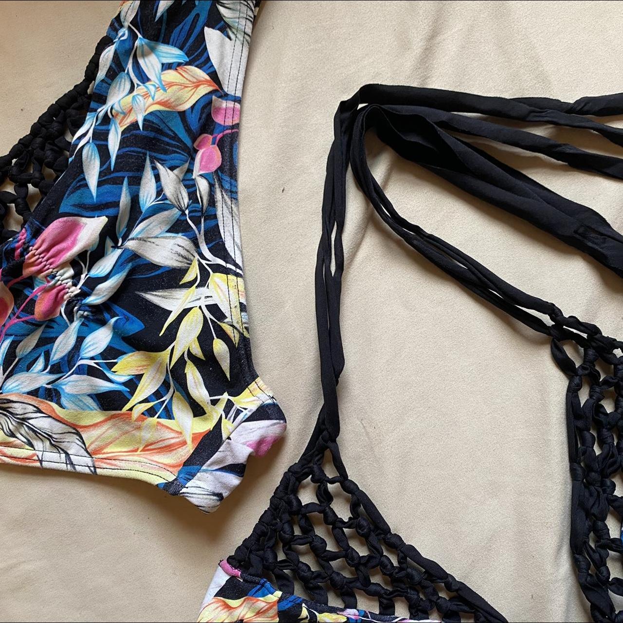 2014 California limited edition Mesh Rip curl bikini... - Depop