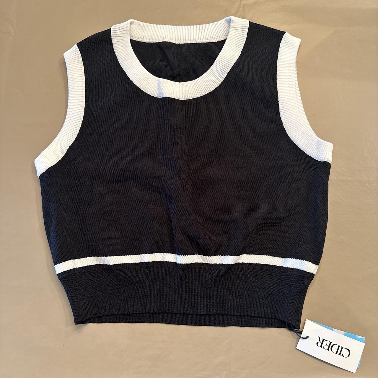 CIDER Cropped Sweater vest. No size on the tag but... Depop