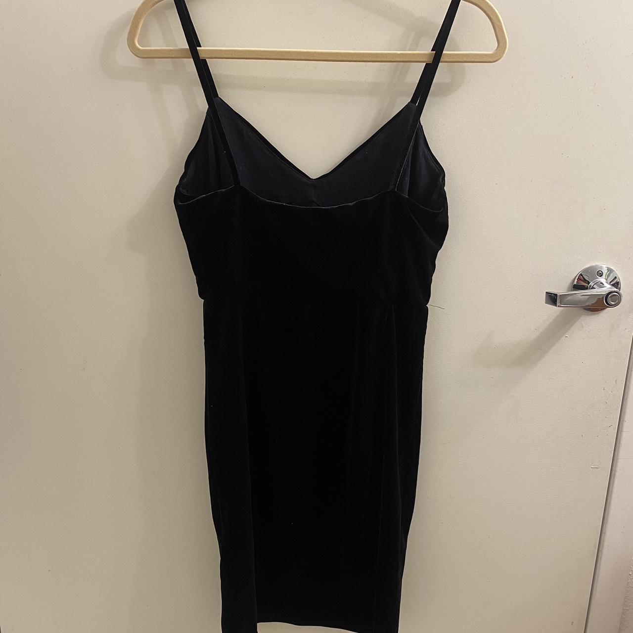 Black Velvet H&M Bodycon Dress Size medium - never... - Depop