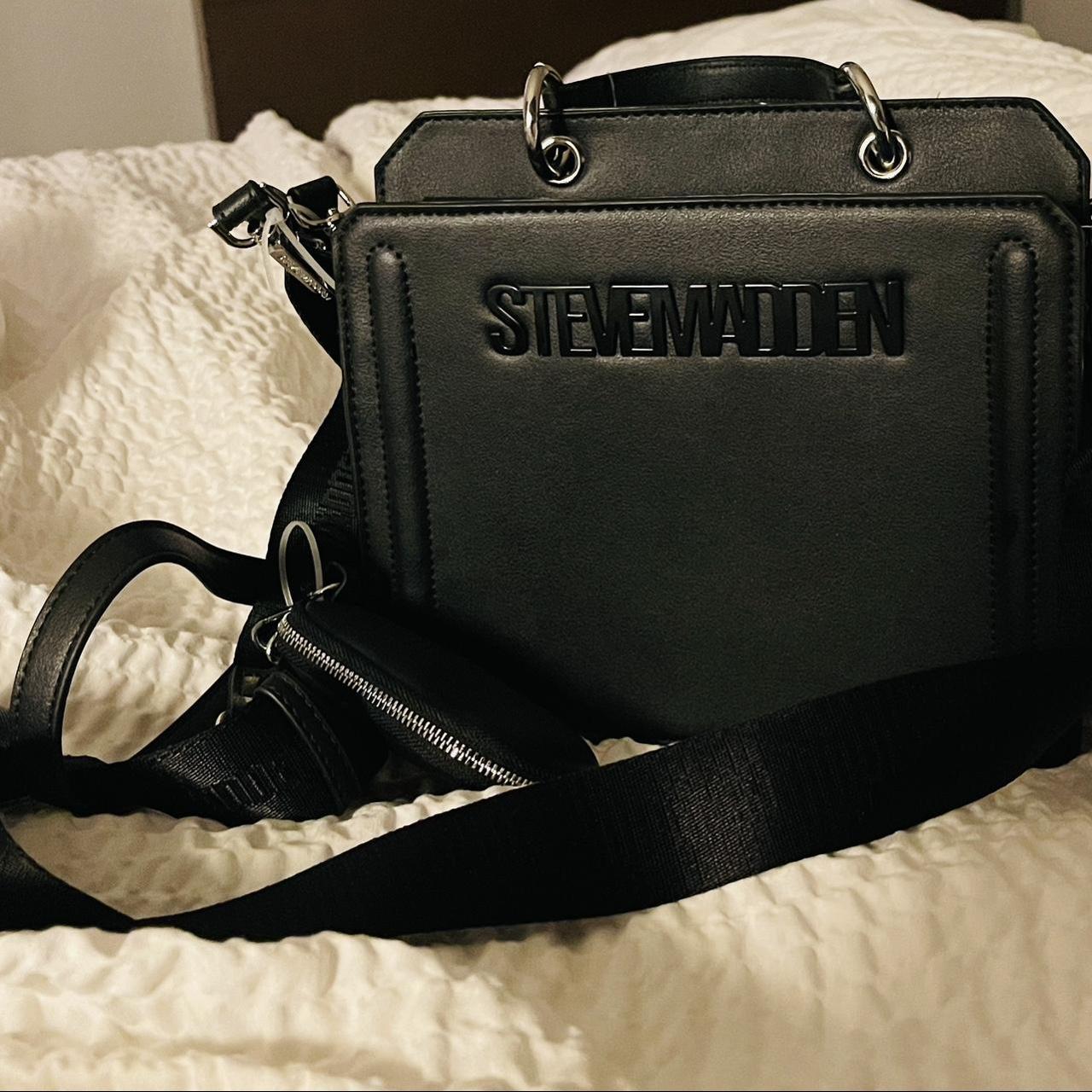 two-toned steve madden leather weekender bag; large - Depop