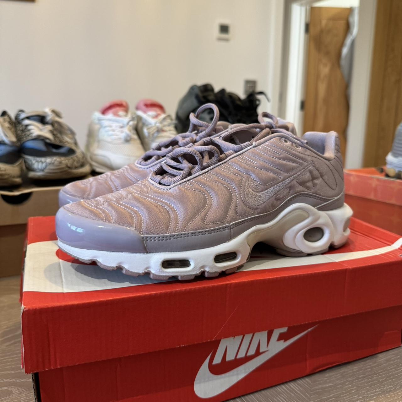 Nike Satin TN VNDS