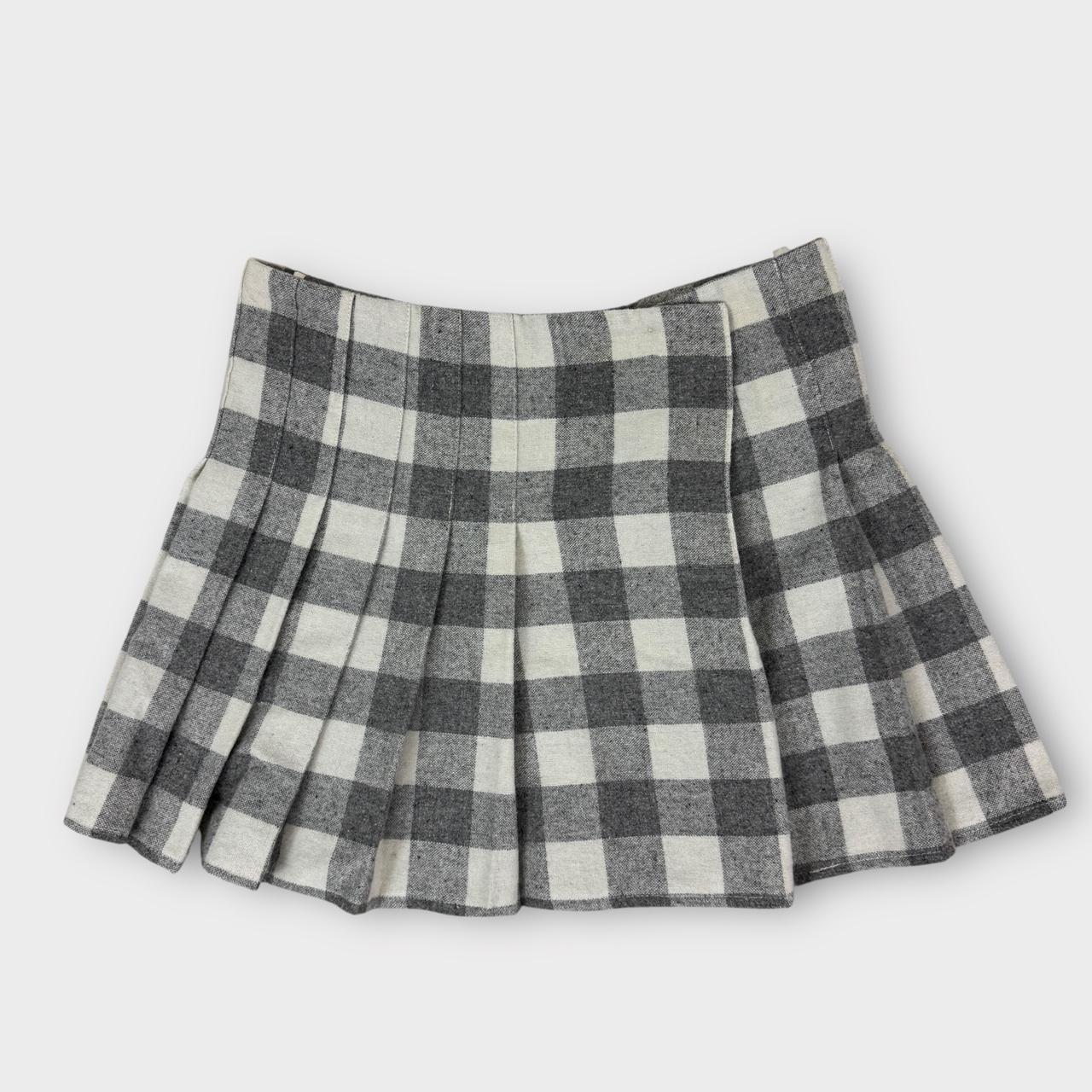 item listed by 2000saesthetic