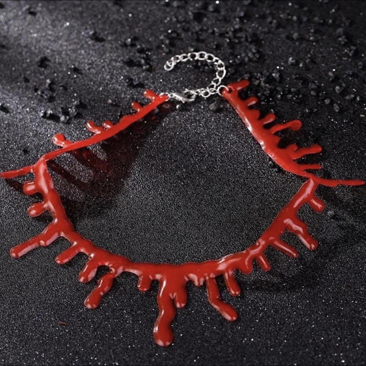 Women Necklace Faux Crystal Horror Dripping Blood Adjustable Decorative  Costume Accessory Gift Imitation Pearls Halloween Party Choker Necklace for  Banquet,White - Walmart.com