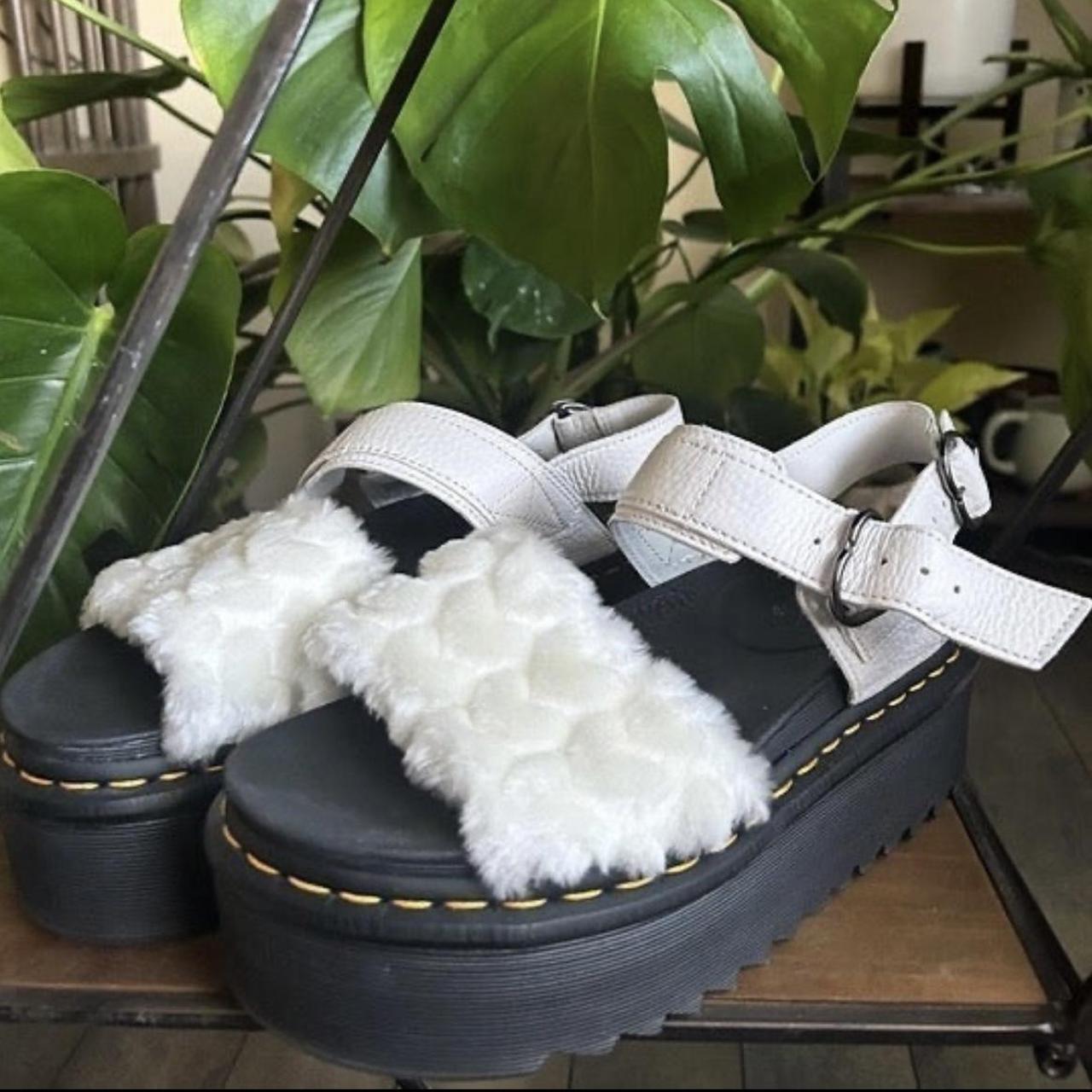 voss fluffy dr martens