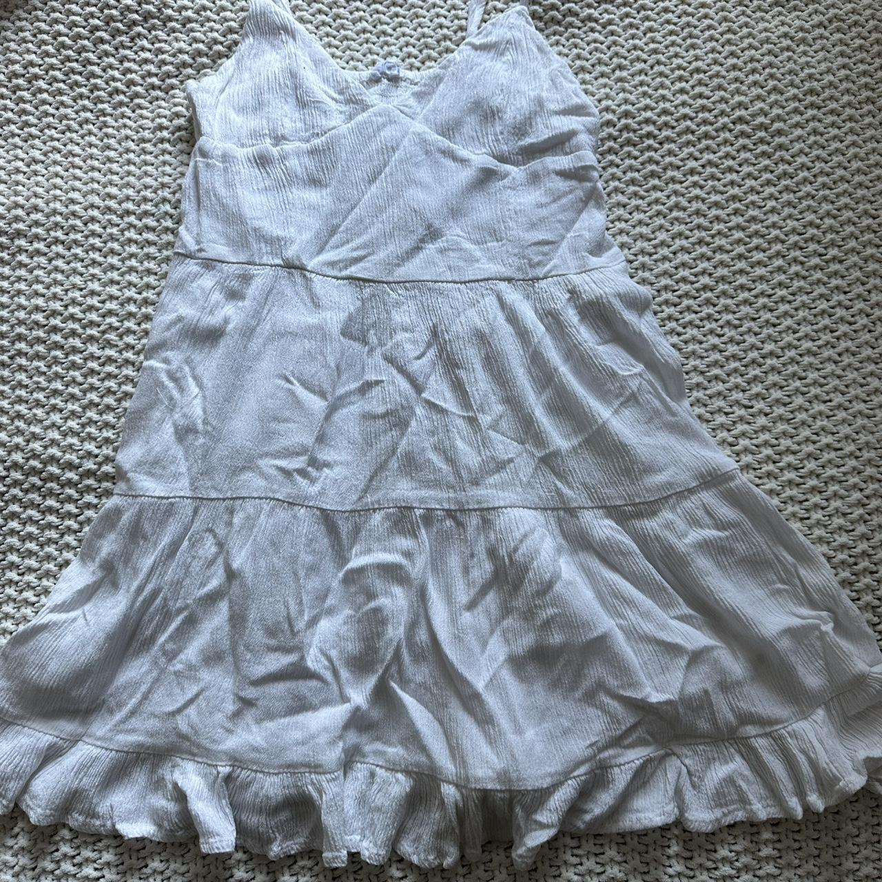 Simple White Dress from Garage size small worn once - Depop