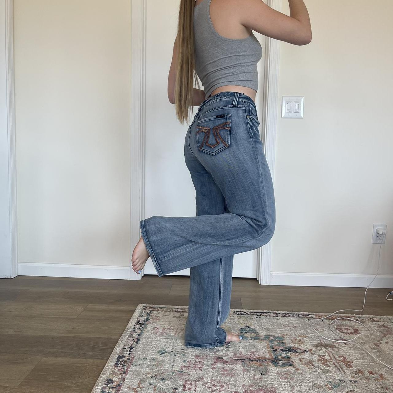 Seven7 Straight Leg Jeans Size 10 Super cute Depop