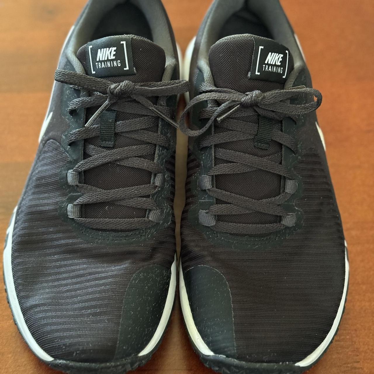 mens nike flex trainers